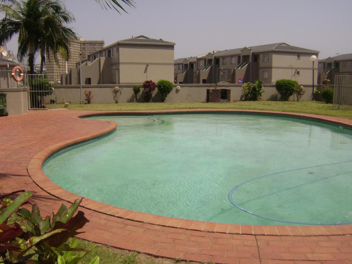 North Beach Durban Apartments Luaran gambar